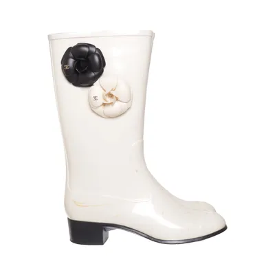 Rubber boots (Beige) from Chanel