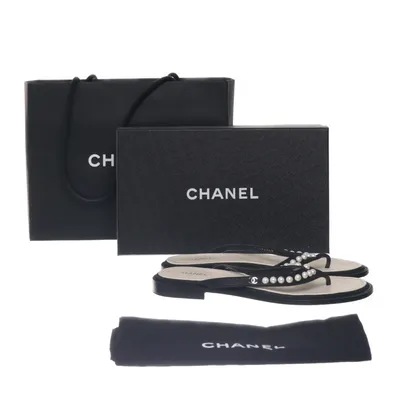Teenslippers (Zwart, Wit) van Chanel Leer