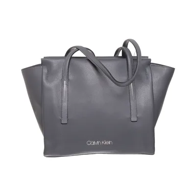 Handväska (Grå) från Calvin Klein