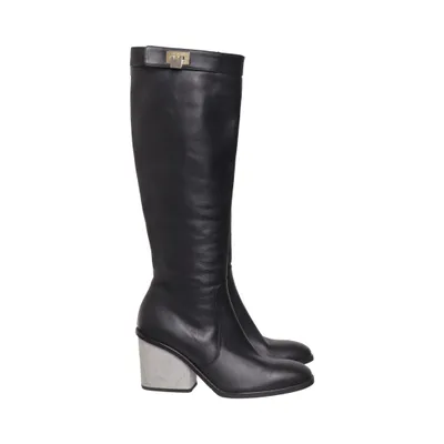 Stövlar (Svart) från Balenciaga Skinn