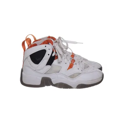 Basketsko (Jumpman Two Trey GS) fra Jordan Læder