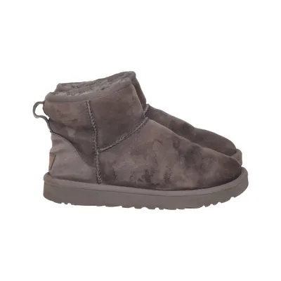 Ankle boots (Classic Mini II) from UGG Leather