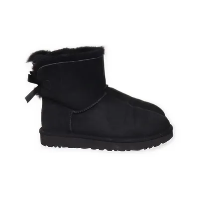 Boots (W Mini Bailey Bow II) från UGG Skinn