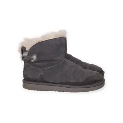 Boots (Remley Mini) från Koolaburra by UGG Mocka