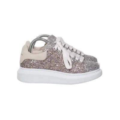 Sneakers (Wmns Oversized Sneaker 'Pink White Glitter') från Alexander McQueen Skinn