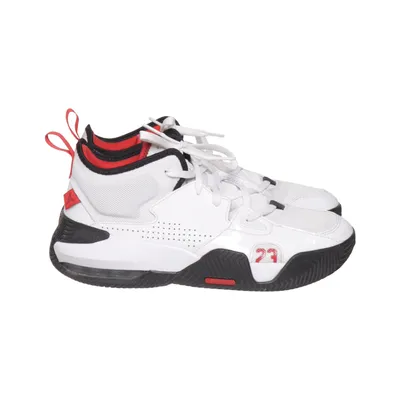 Basketbal schoenen (Stay Loyal 2) van Nike Air Jordan