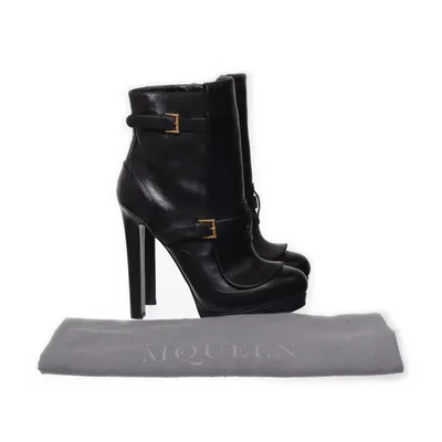 Stövletter (Svart) från Alexander McQueen Skinn