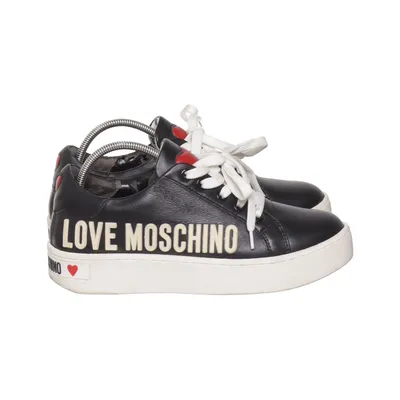 Sneakers (Zwart, Wit) van Love Moschino