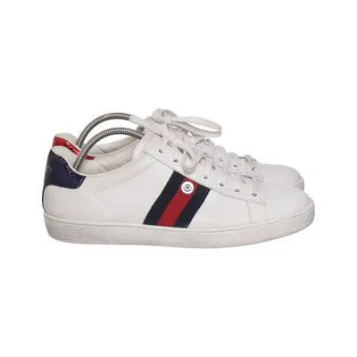 Sneakers (Ace Low Top Crystal Bow Patches) van Gucci Leer