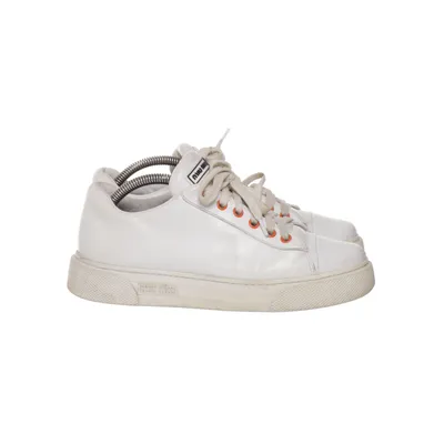 Sneakers (Calzature Donna) från Miu Miu Skinn