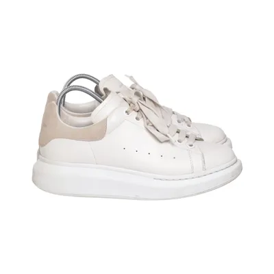 Sneakers (Larry Oversized) från Alexander McQueen Skinn