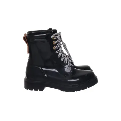 Laced boots (Black) from See by Chloé