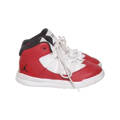 Sneakers (Max Aura) fra Nike Air Jordan