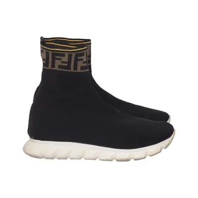 Enkellaarzen (Zwart, Bruin) van Fendi