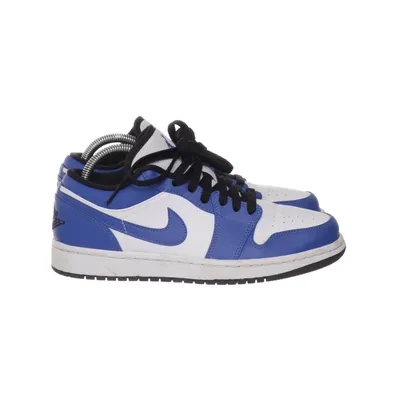 Sneakers (1 Low) from Nike Air Jordan