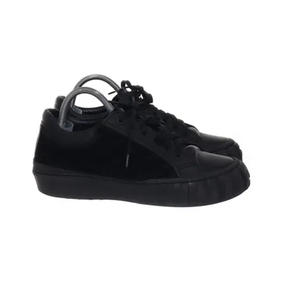 Sneakers (Svart) från Fendi Skinn