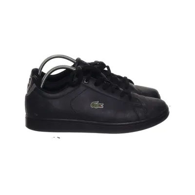 Sneakers (Svart) från Lacoste