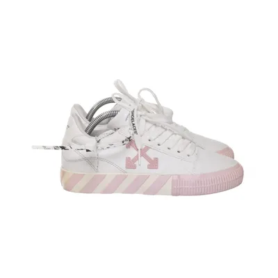 Sneakers (Vulcanized Sole) från Off-White
