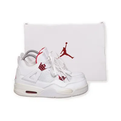 Basketsko (4 Retro "Metallic Red") fra Nike Air Jordan