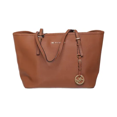 Handväska (Jet Set) från Michael Kors