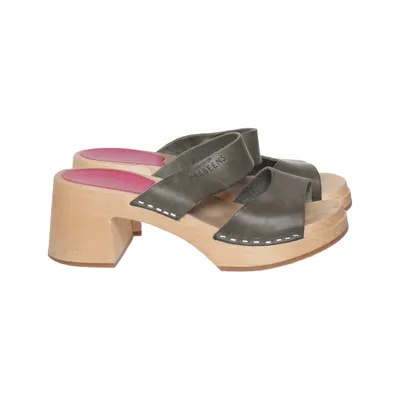 Clogs (Green, Pink) from Swedish Hasbeens
