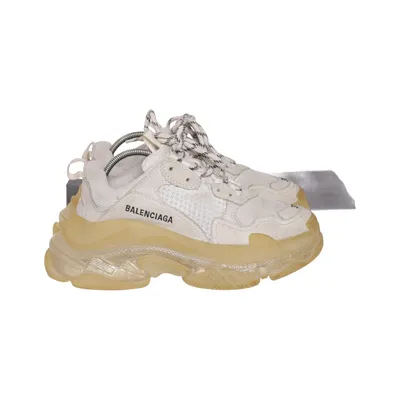 Sneakers (Triple S) van Balenciaga