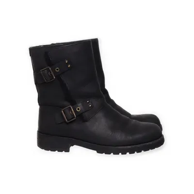 Stövlar (Niels) från UGG Skinn