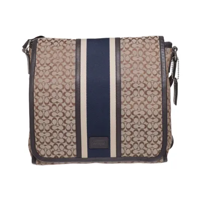 Axelremsväska (Signature Jacquard Stripe Map Bag) från Coach Skinn