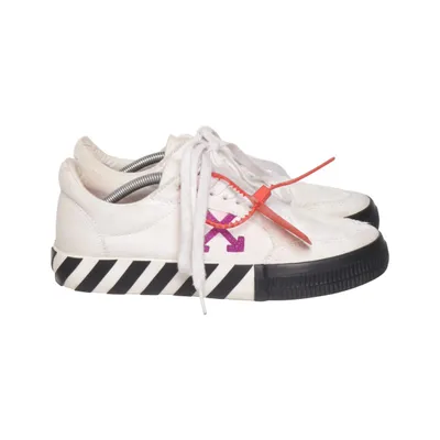 Canvas sko (Low Vulcanized Sneakers) fra Off-White