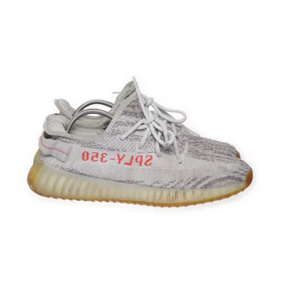 Sneakers (Yeezy Boost 350 V2 Blue Tint) från Adidas x Yeezy