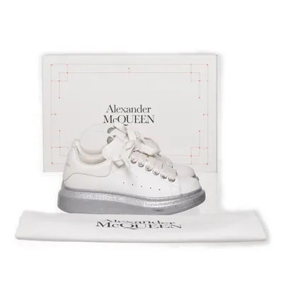 Sneakers (Oversize) från Alexander McQueen Skinn