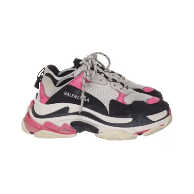Baskets (Blanc, Noir, Rose) de Balenciaga