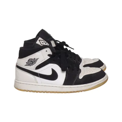 Sneakers (1 Mid) från Nike Air Jordan