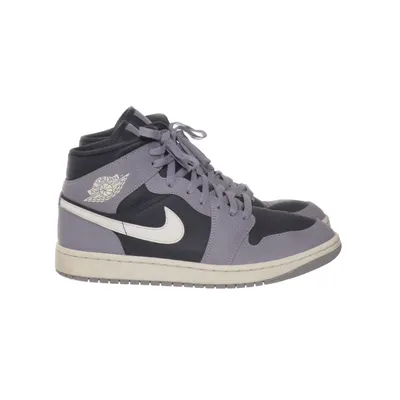 Sneakers (1 Mid) från Nike Air Jordan Skinn