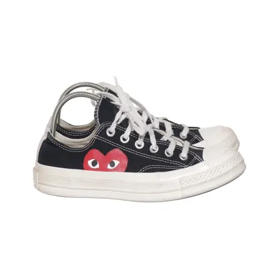 Tygskor (Svart) från Comme des Garçons PLAY x Converse