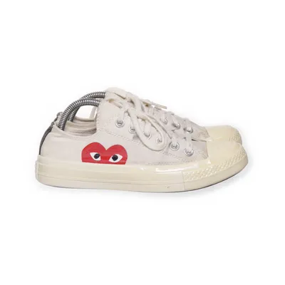 Tygskor (Vit) från Comme des Garçons PLAY x Converse