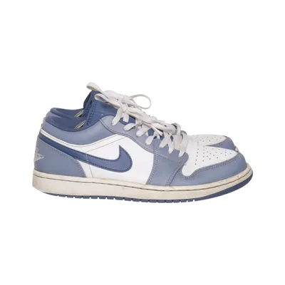 Sneakers (1 Low) från Nike Air Jordan Skinn