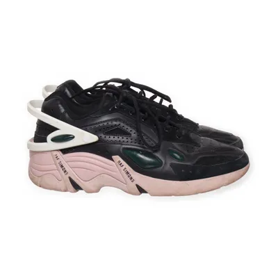 Sneakers (Svart, Rosa, Grön) från Raf Simons Skinn