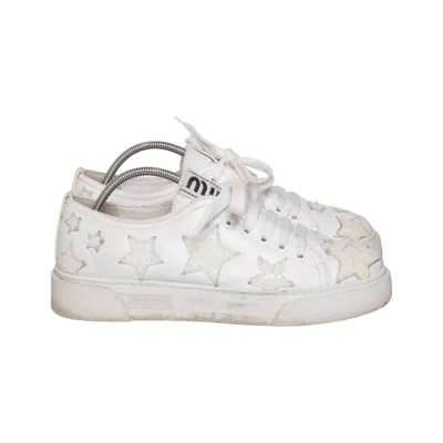 Baskets (Blanc) de Miu Miu