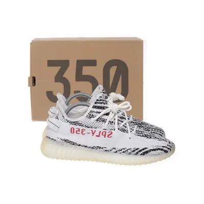 Träningsskor (Adidas Yeezy Boost 350 V2) från Adidas x Yeezy Skinn
