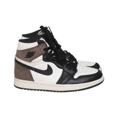 Sneakers (1 Retro High) from Nike Air Jordan