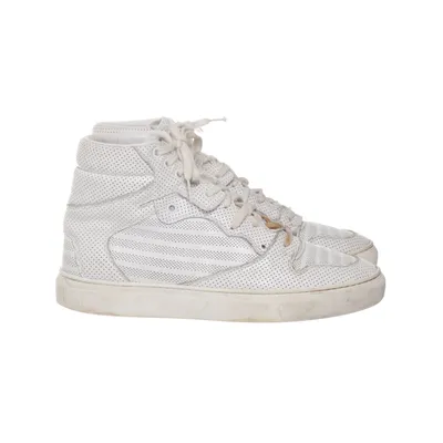 Sneakers (Perforated High-Top Sneakers) van Balenciaga Leer