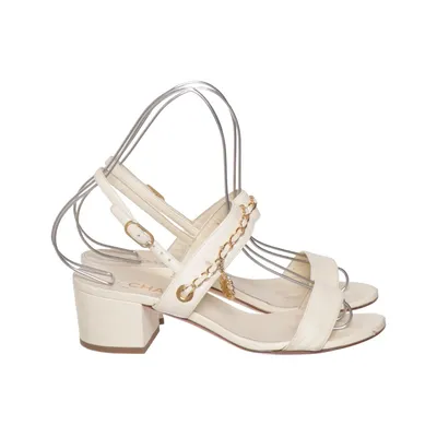 Sandaletter (Vit) från Chanel Skinn