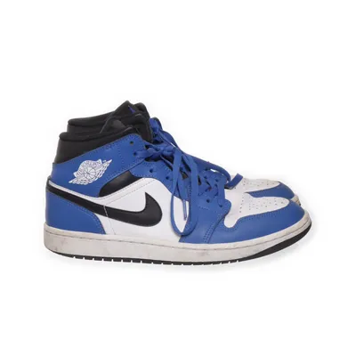 Sneakers (1 Mid) från Nike Air Jordan Skinn