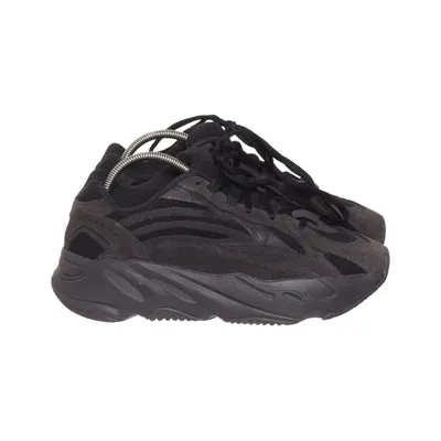 Baskets (Noir) de Adidas x Yeezy