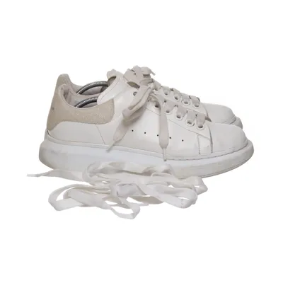 Sneakers ( Gritter) från Alexander McQueen Skinn