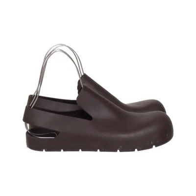 Promenadskor (Brun) från Bottega Veneta
