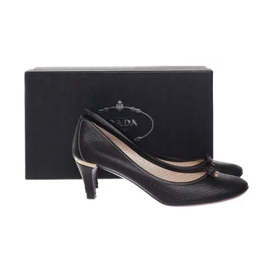 Pumps (Black) from Prada Leather