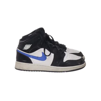 Sneakers (1Mid) från Nike Air Jordan