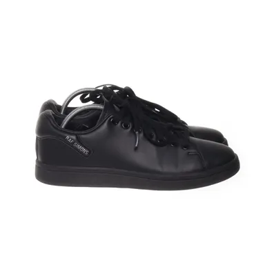 Sneakers (Svart) från Raf Simons Skinn